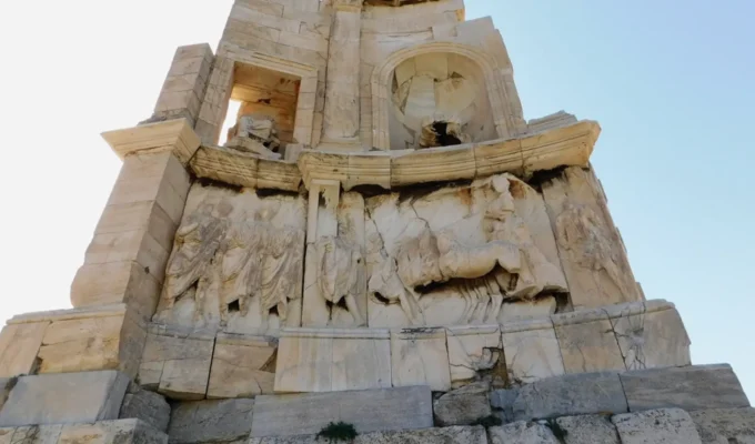 Le monument de Philopappos La colline des muses à Athènes